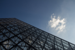 Pyramide Louvre
